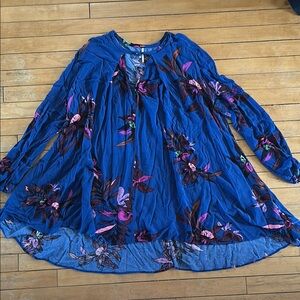 Free People Blue Pleated boho Sundress with Bishop Sleeves